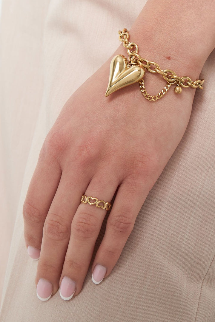 Ring met hartjes