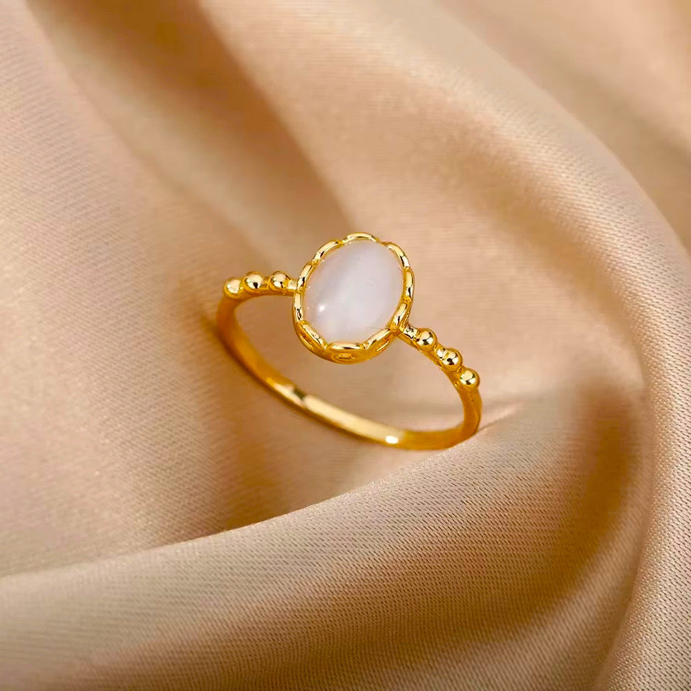 Pearl Glow Ring